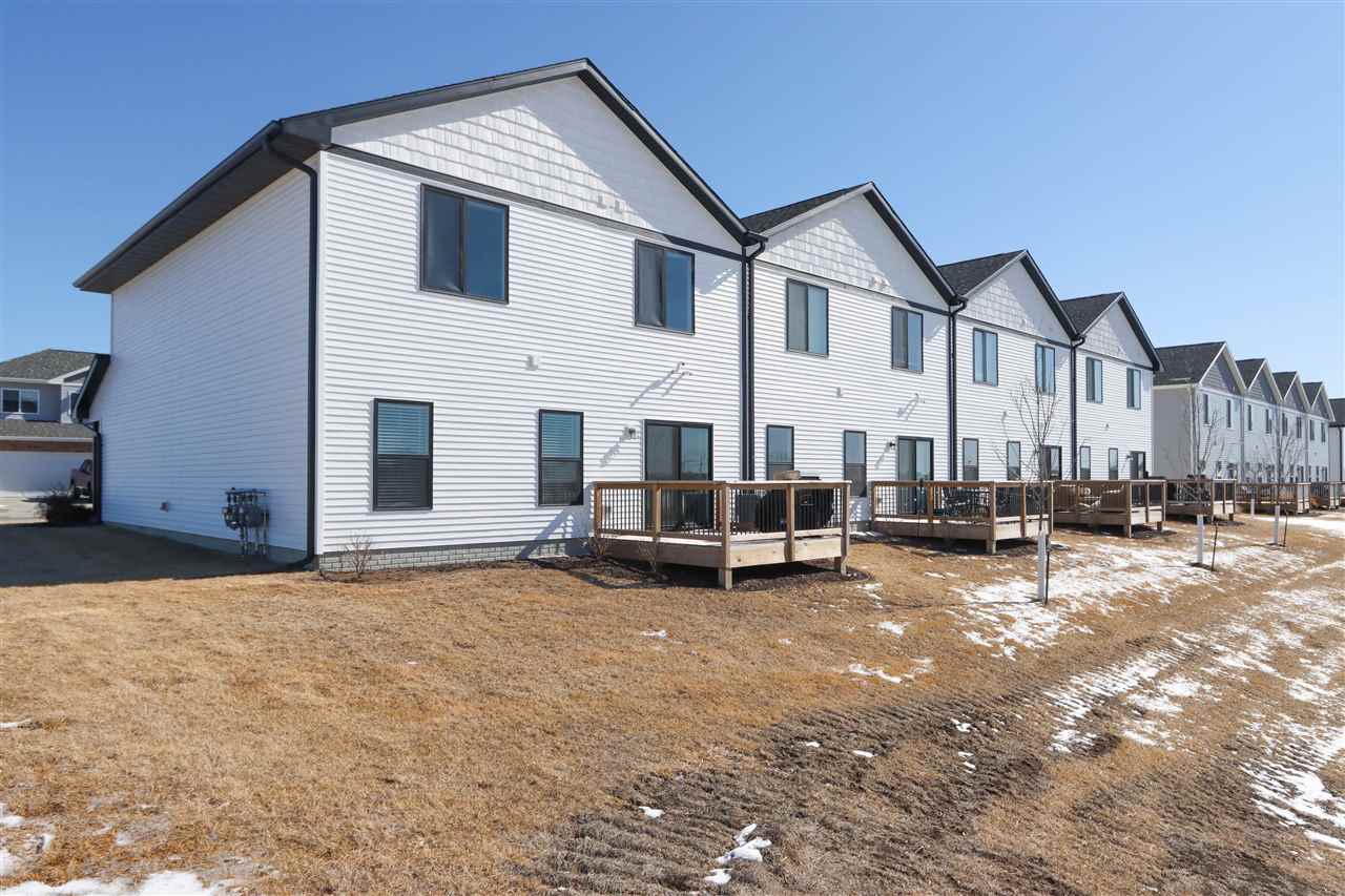1673 Aspen Court North Liberty IA 52317