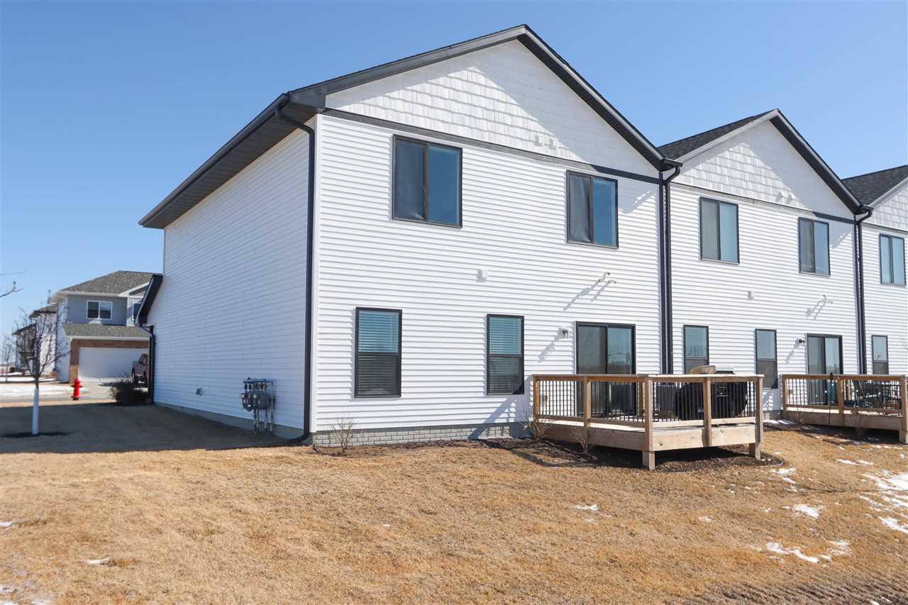1673 Aspen Court North Liberty IA 52317