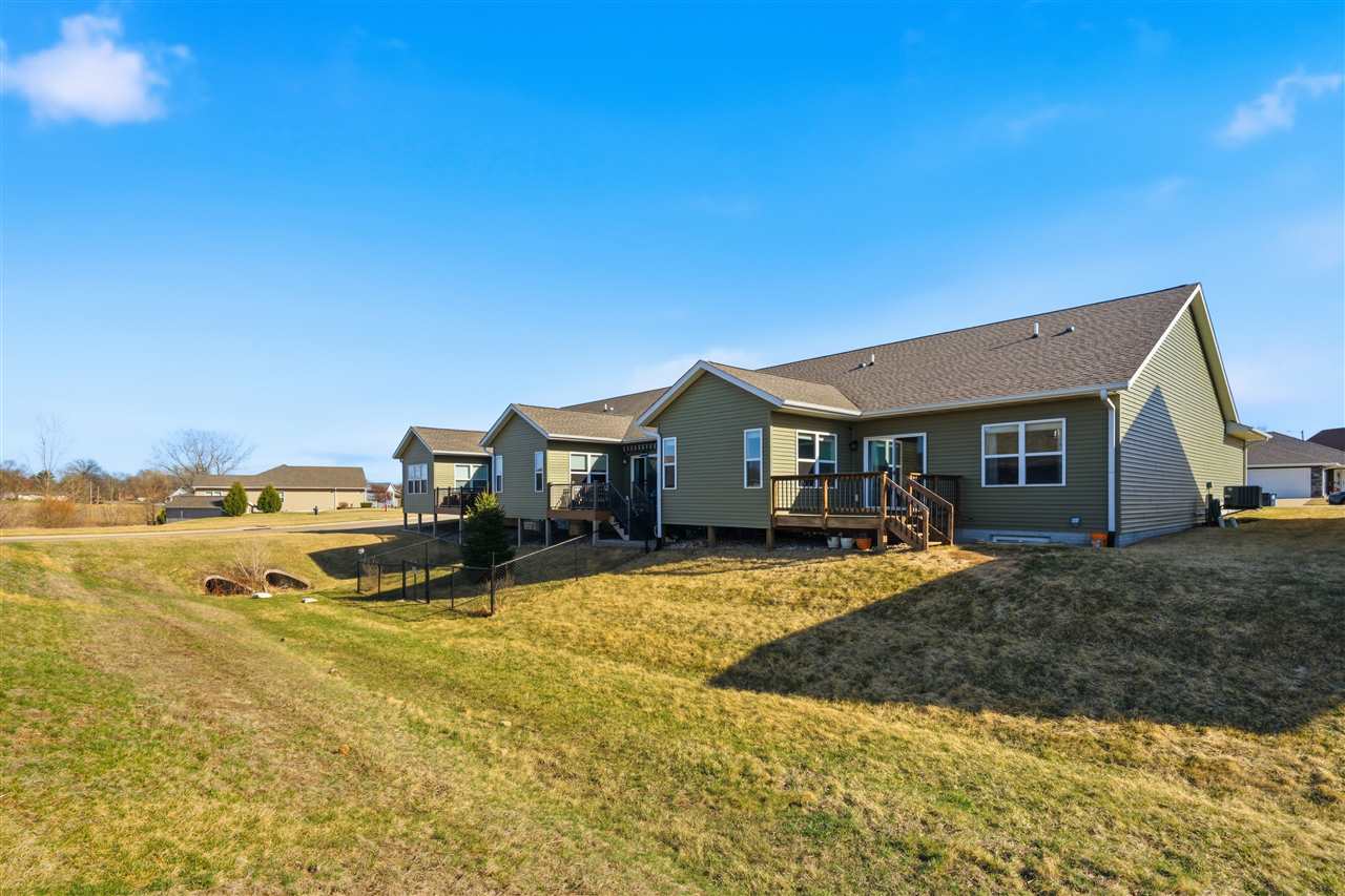 320 Amy Street Swisher IA 52338-9479