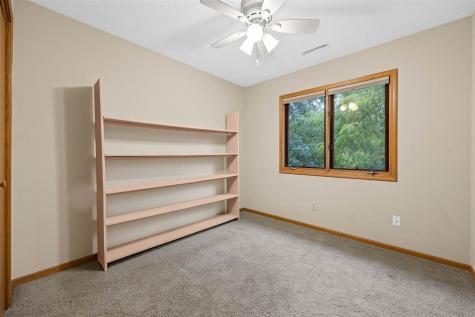 909 Dover Street Iowa City IA 52245