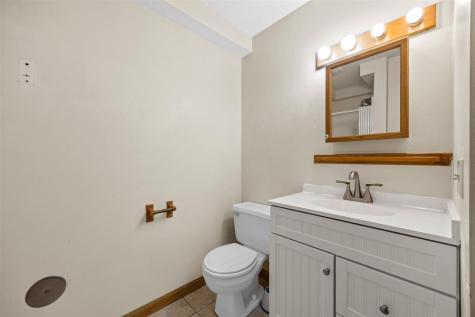 909 Dover Street Iowa City IA 52245