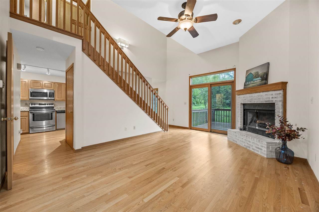909 Dover Street Iowa City IA 52245