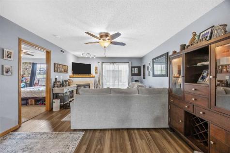 10 Cherry Court North Liberty IA 52317