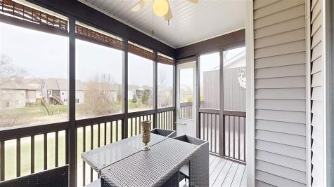 285 Huntington Drive Iowa City IA 52245