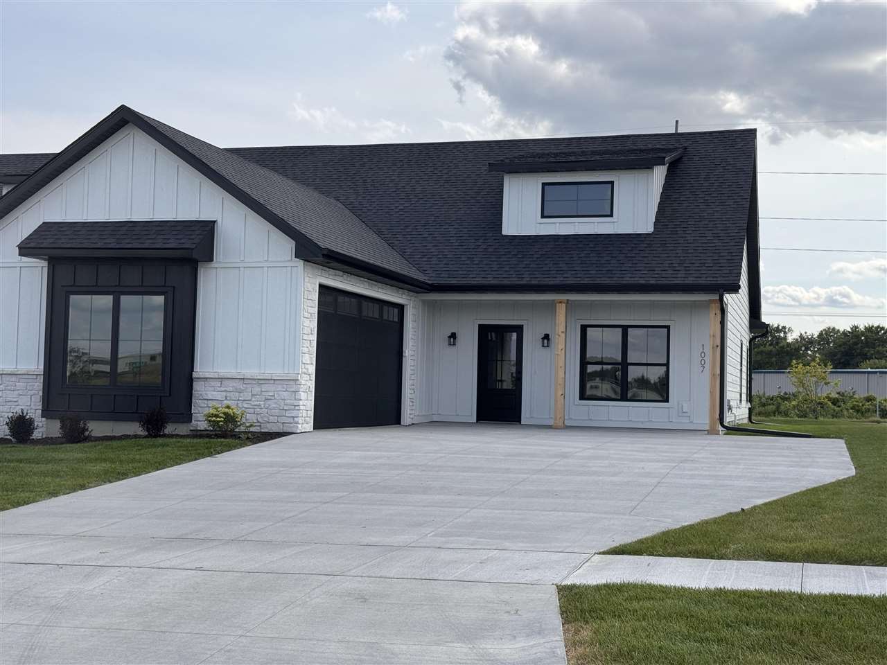 1007 Millie Lane North Liberty IA 52317
