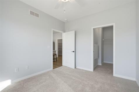 4428 Deer Creek Road Iowa City IA 52246