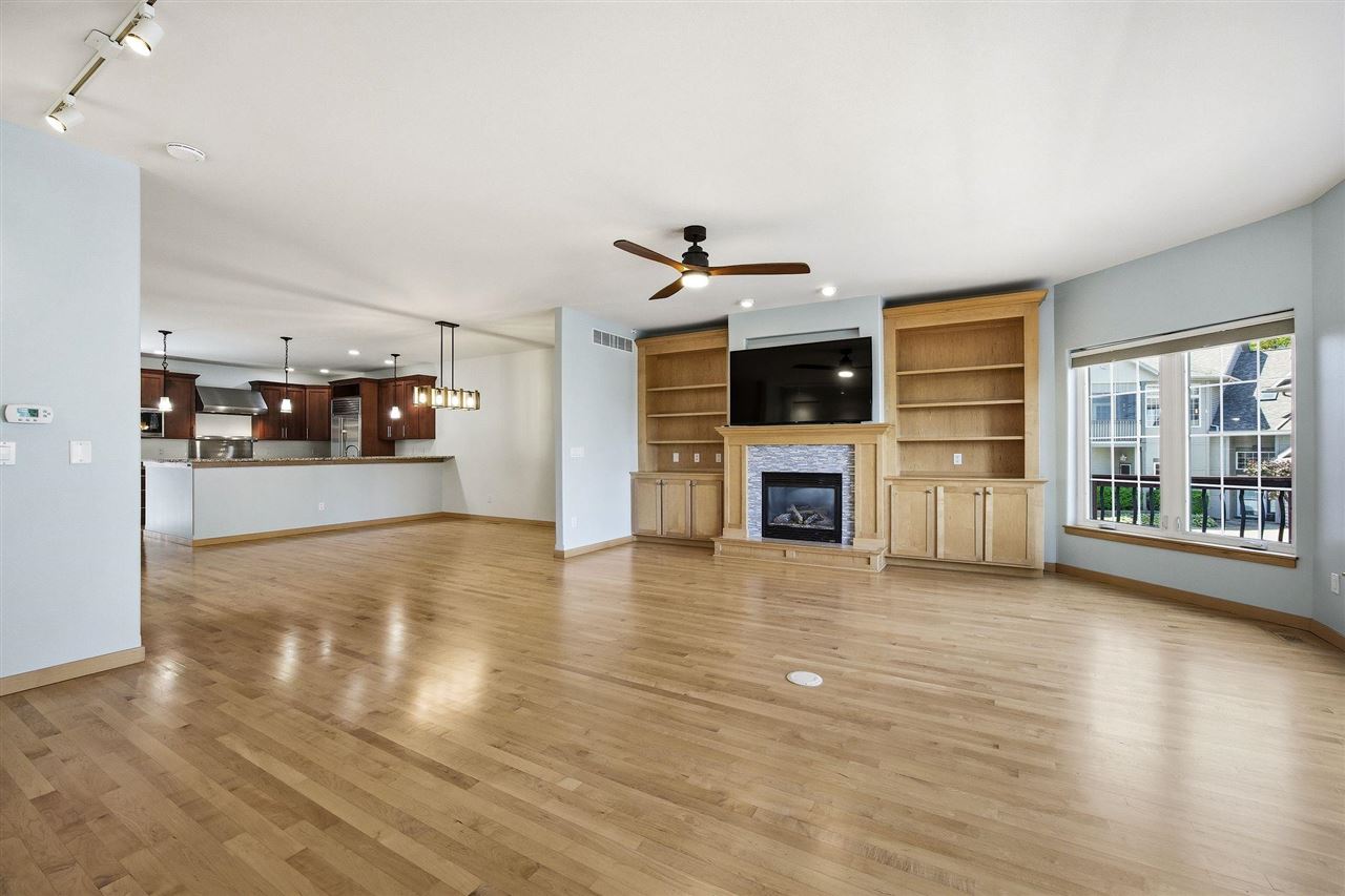 235 Holiday Road Coralville IA 52241