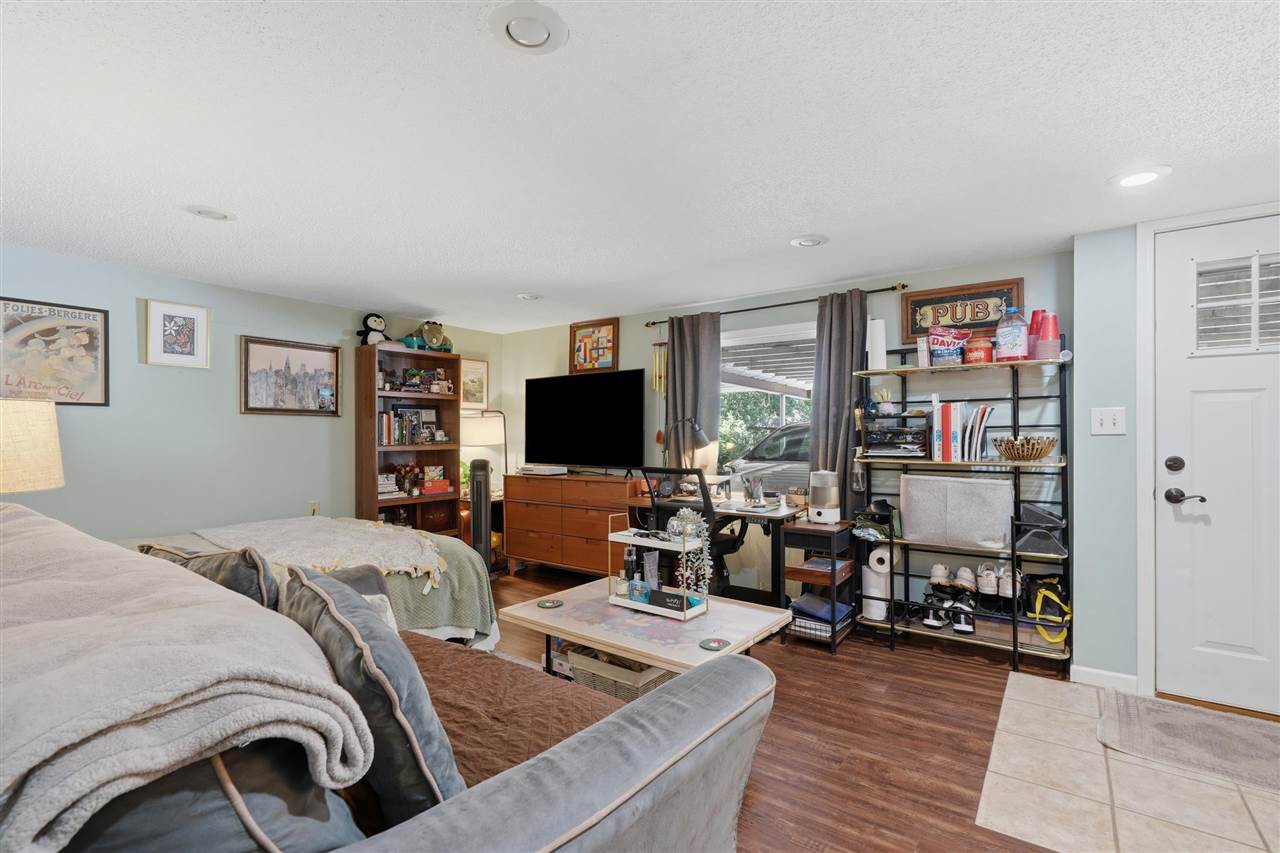 437 Peterson Street Iowa City IA 52245