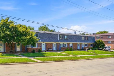 437 Peterson Street Iowa City IA 52245