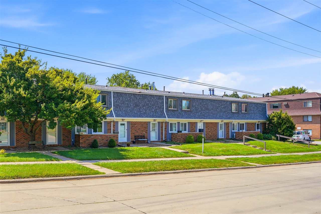 437 Peterson Street Iowa City IA 52245