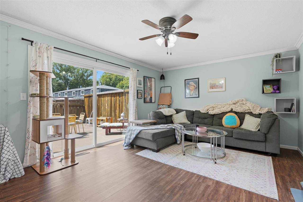 437 Peterson Street Iowa City IA 52245