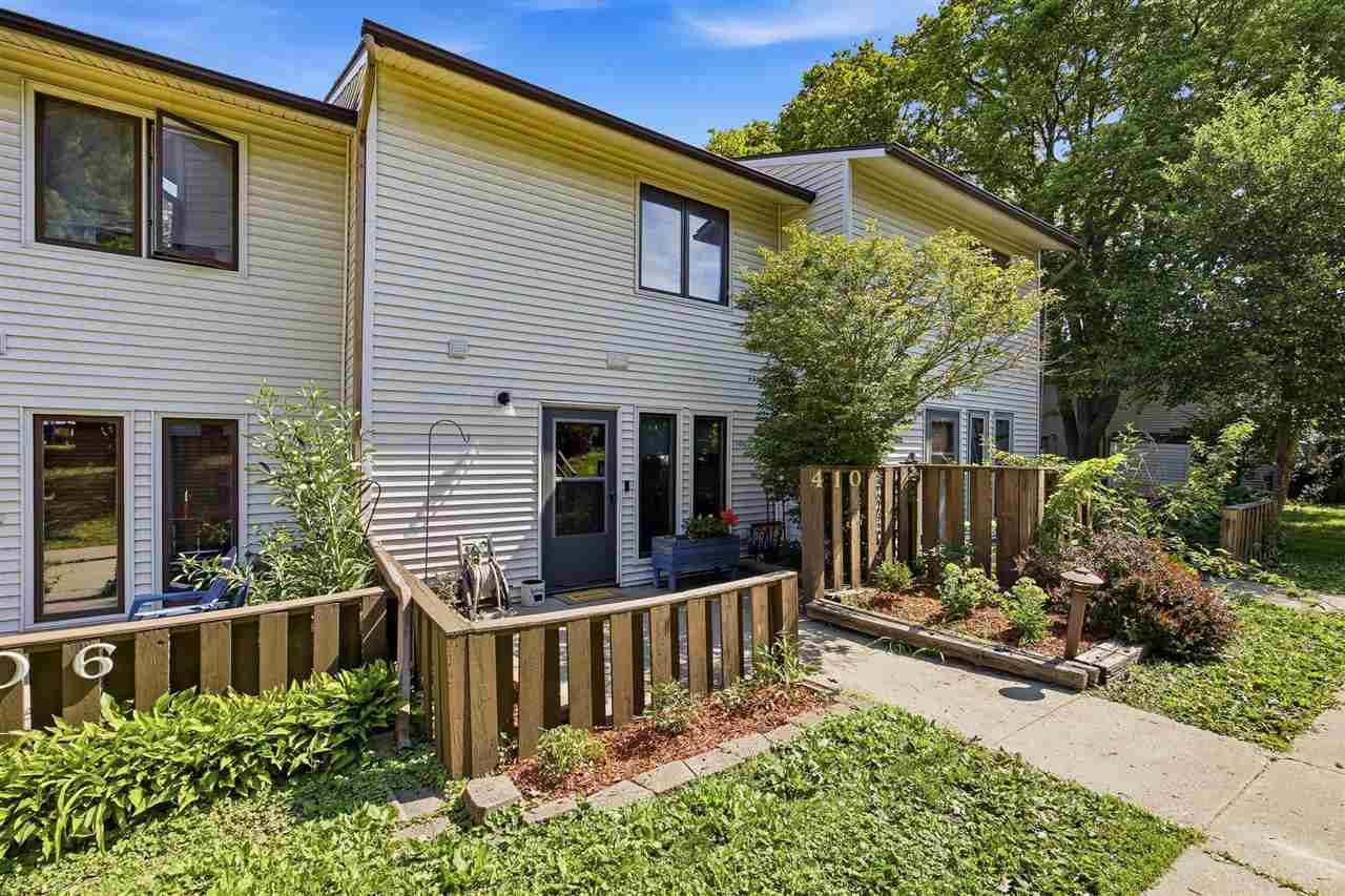 410 Hawaii Court Iowa City IA 52246