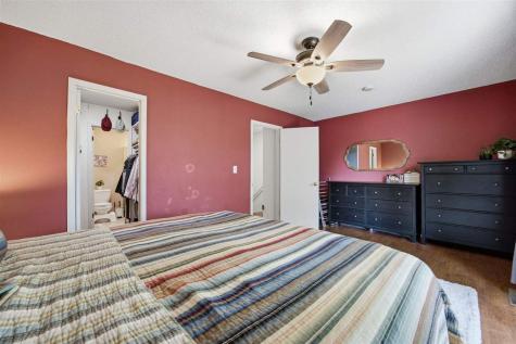 410 Hawaii Court Iowa City IA 52246