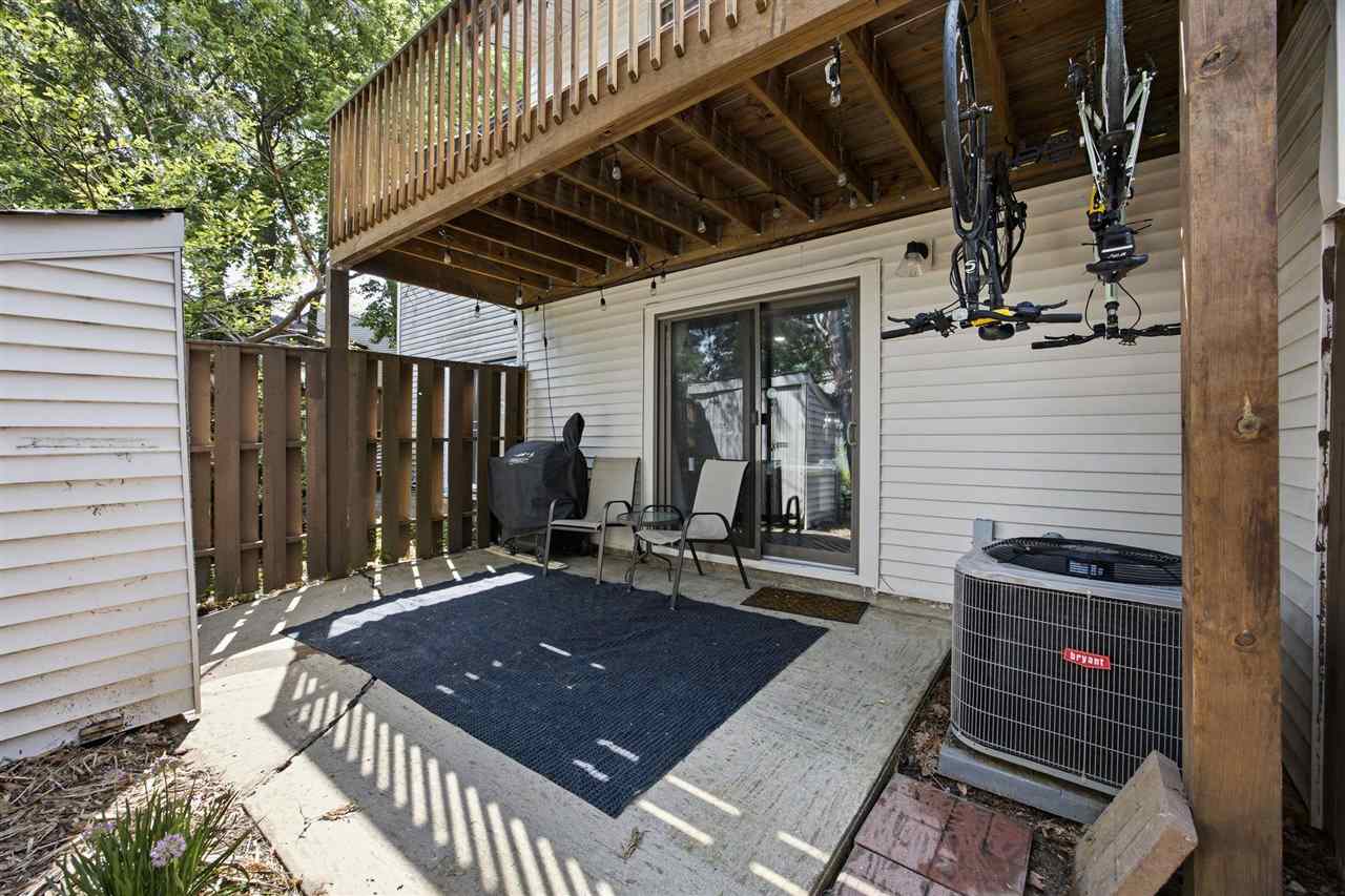 410 Hawaii Court Iowa City IA 52246