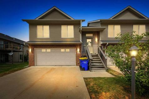 306 Piper Lane Solon IA 52333