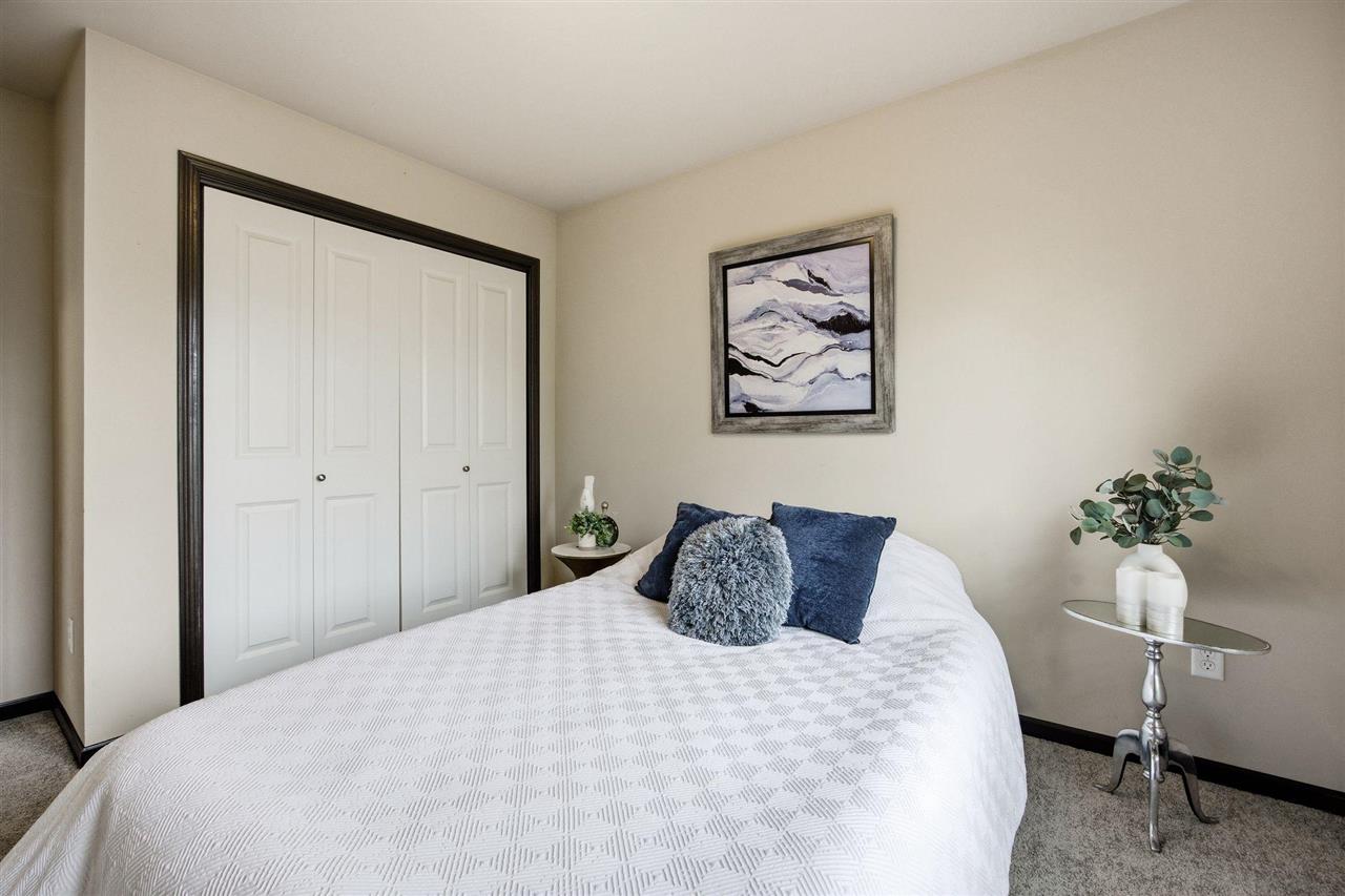 306 Piper Lane Solon IA 52333