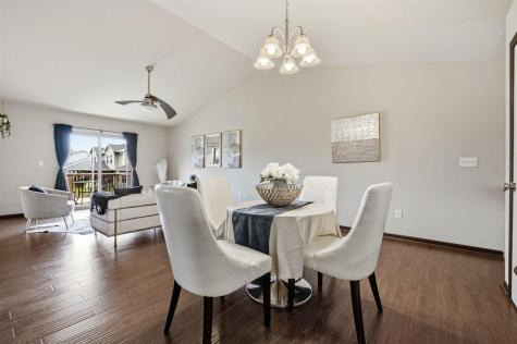 306 Piper Lane Solon IA 52333