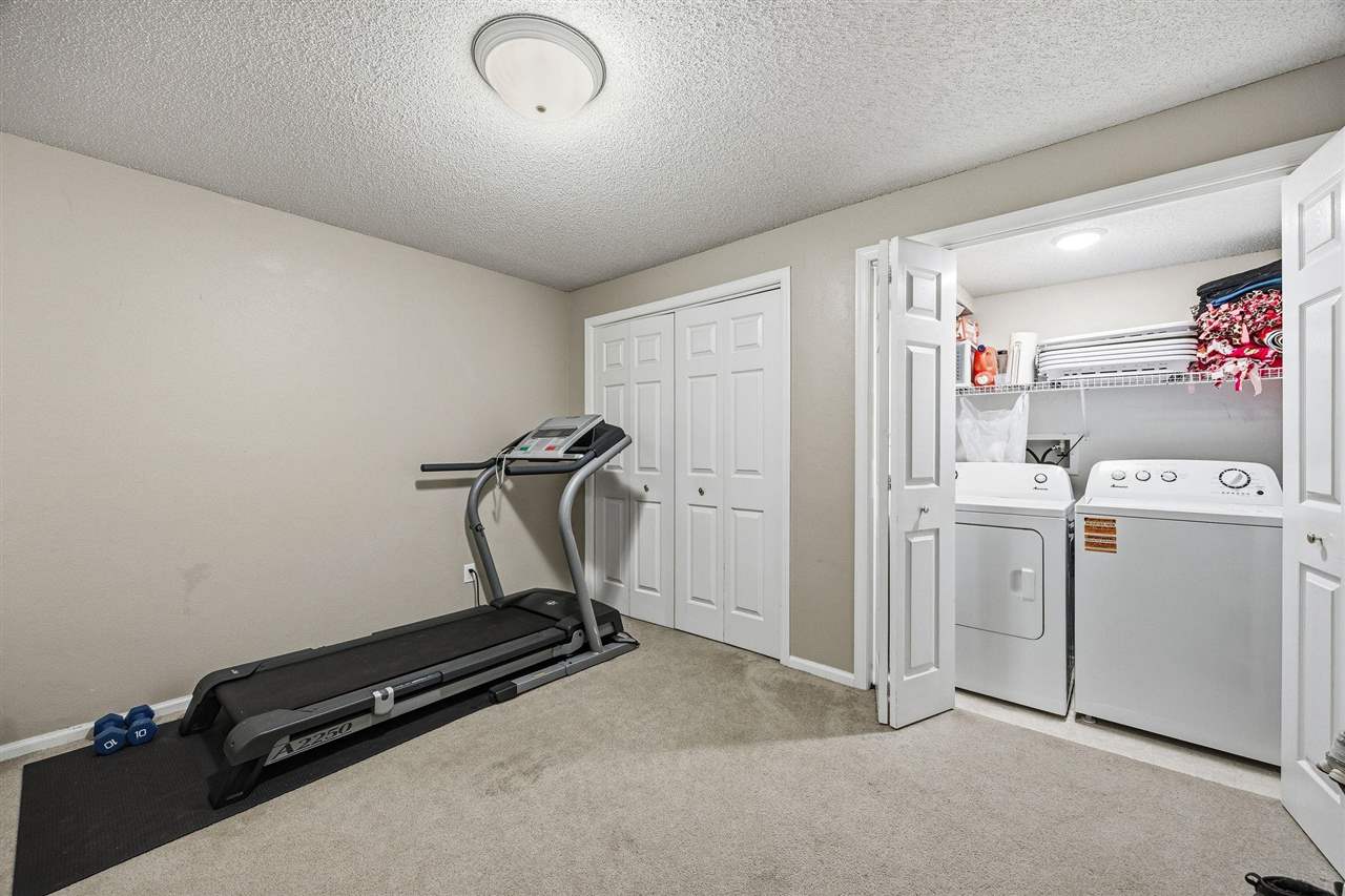 618 Westside Drive Iowa City IA 52246