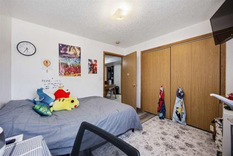 405 W Zeller Street North Liberty IA 52317