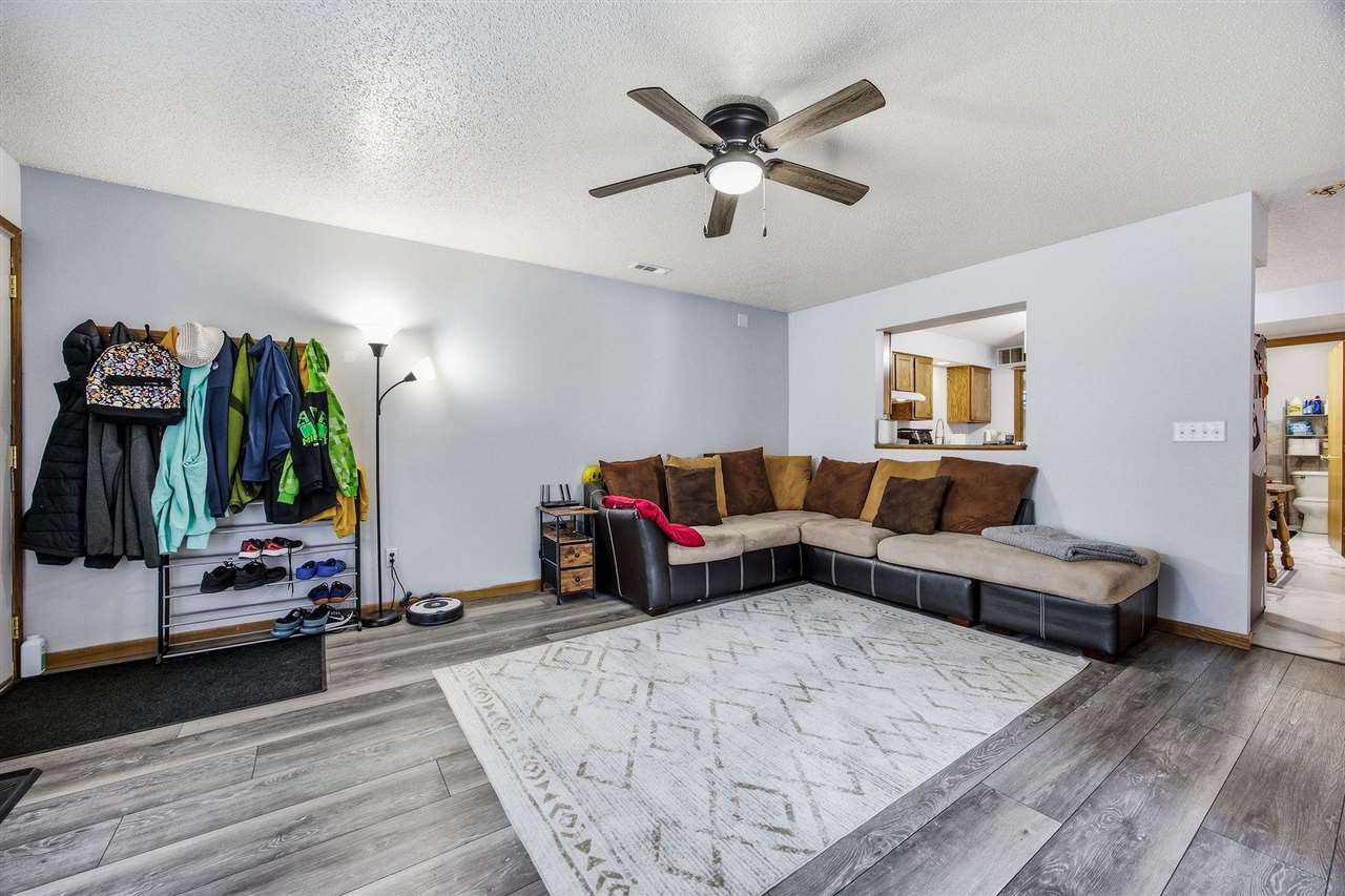 405 W Zeller Street North Liberty IA 52317