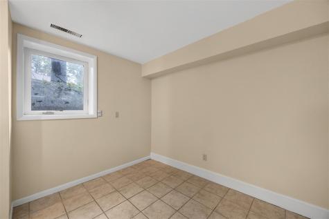 1152 Cambria Court Iowa City IA 52246