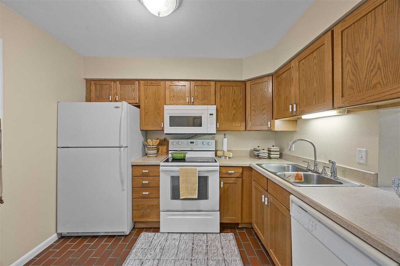 1152 Cambria Court Iowa City IA 52246