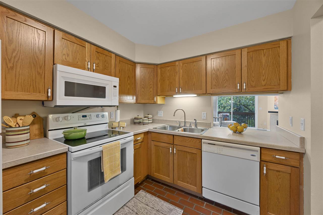 1152 Cambria Court Iowa City IA 52246