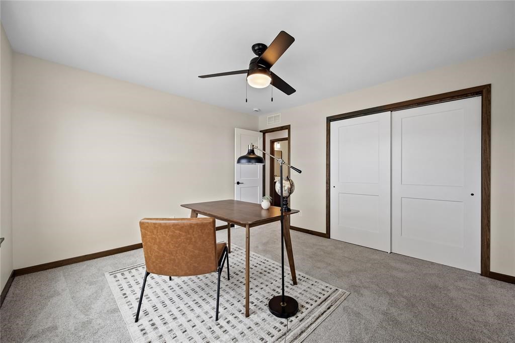 160 Bethany Loop SW Cedar Rapids IA 52404
