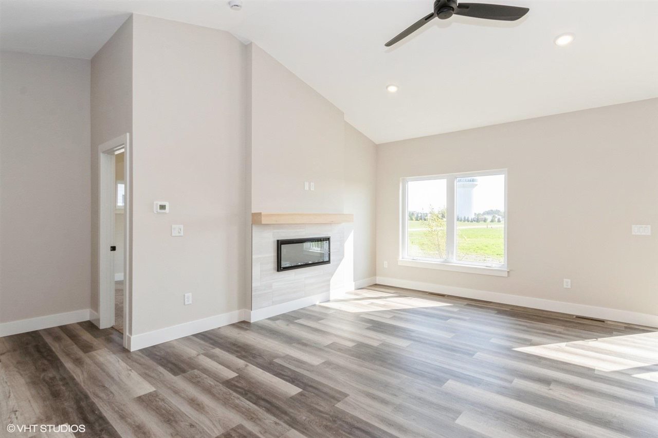 242 N Madison Avenue North Liberty IA 52317