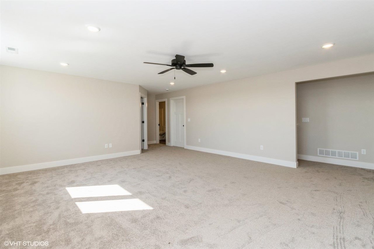 242 N Madison Avenue North Liberty IA 52317