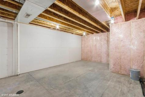 242 N Madison Avenue North Liberty IA 52317