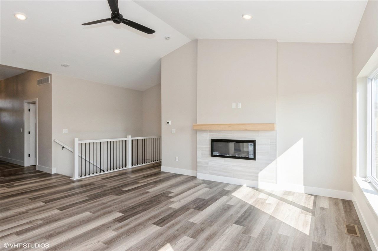 242 N Madison Avenue North Liberty IA 52317