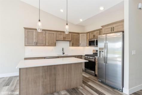 242 N Madison Avenue North Liberty IA 52317