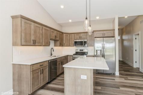 242 N Madison Avenue North Liberty IA 52317