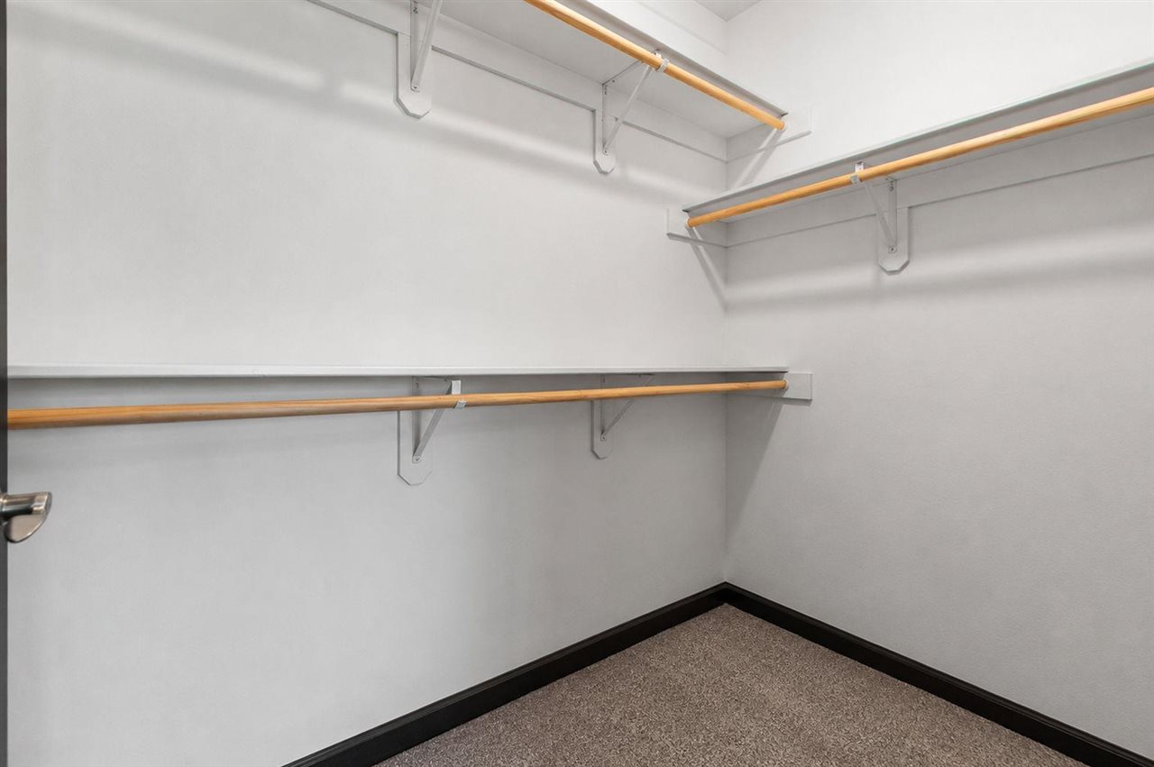 2863 Spring Rose Circle Coralville IA 52241