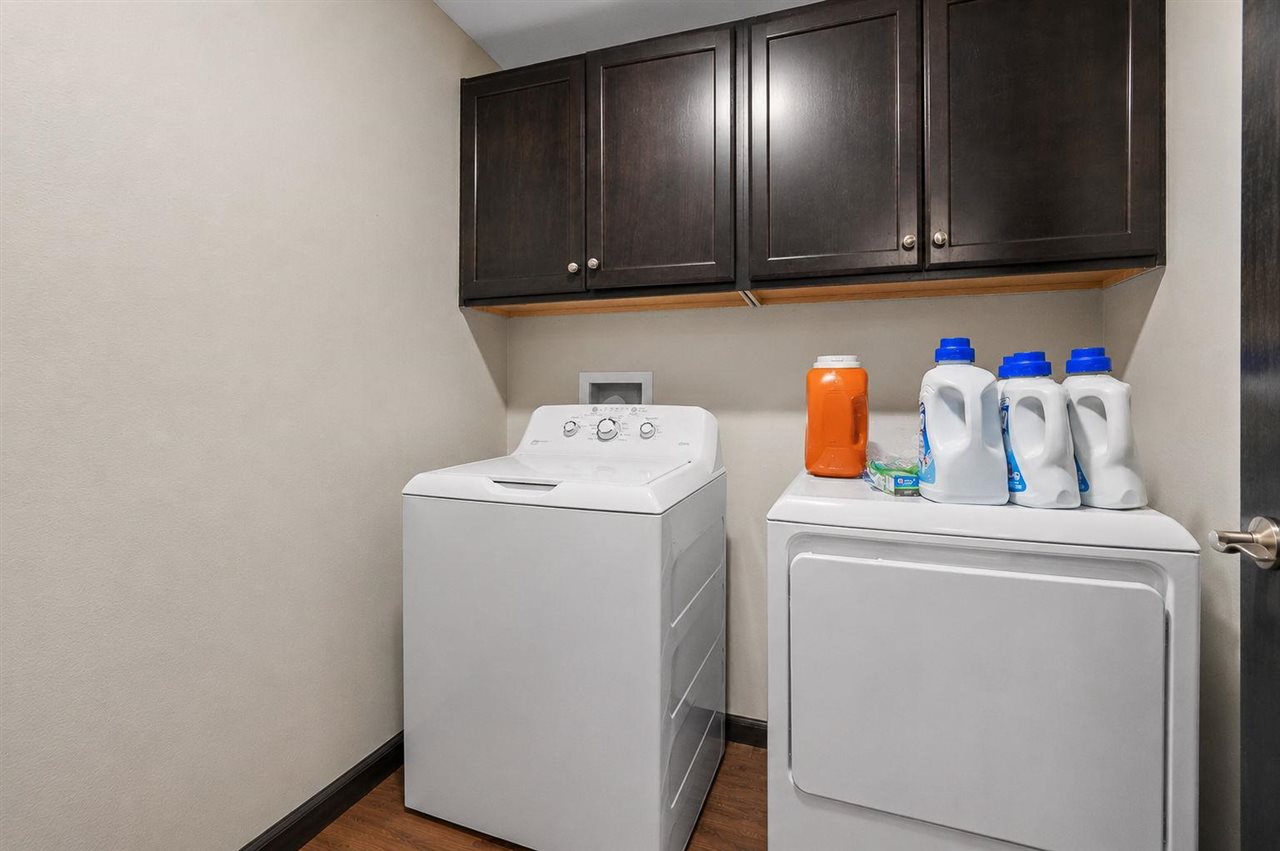 2863 Spring Rose Circle Coralville IA 52241