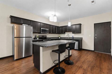 2863 Spring Rose Circle Coralville IA 52241