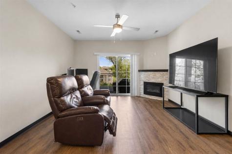 2863 Spring Rose Circle Coralville IA 52241