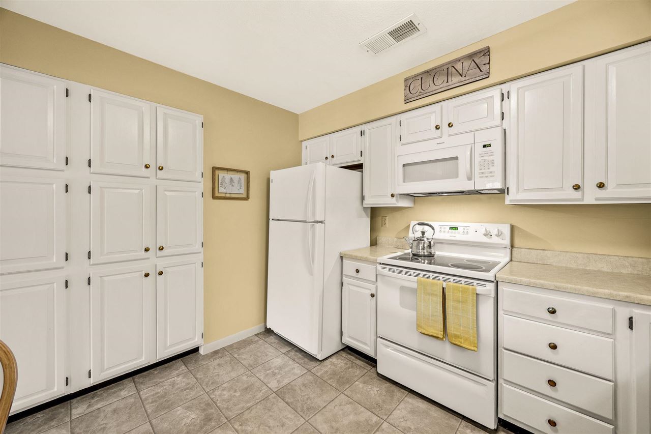 2135 1st Avenue SE Cedar Rapids IA 52403