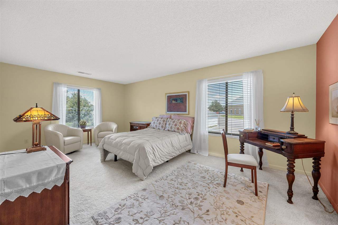 2135 1st Avenue SE Cedar Rapids IA 52403