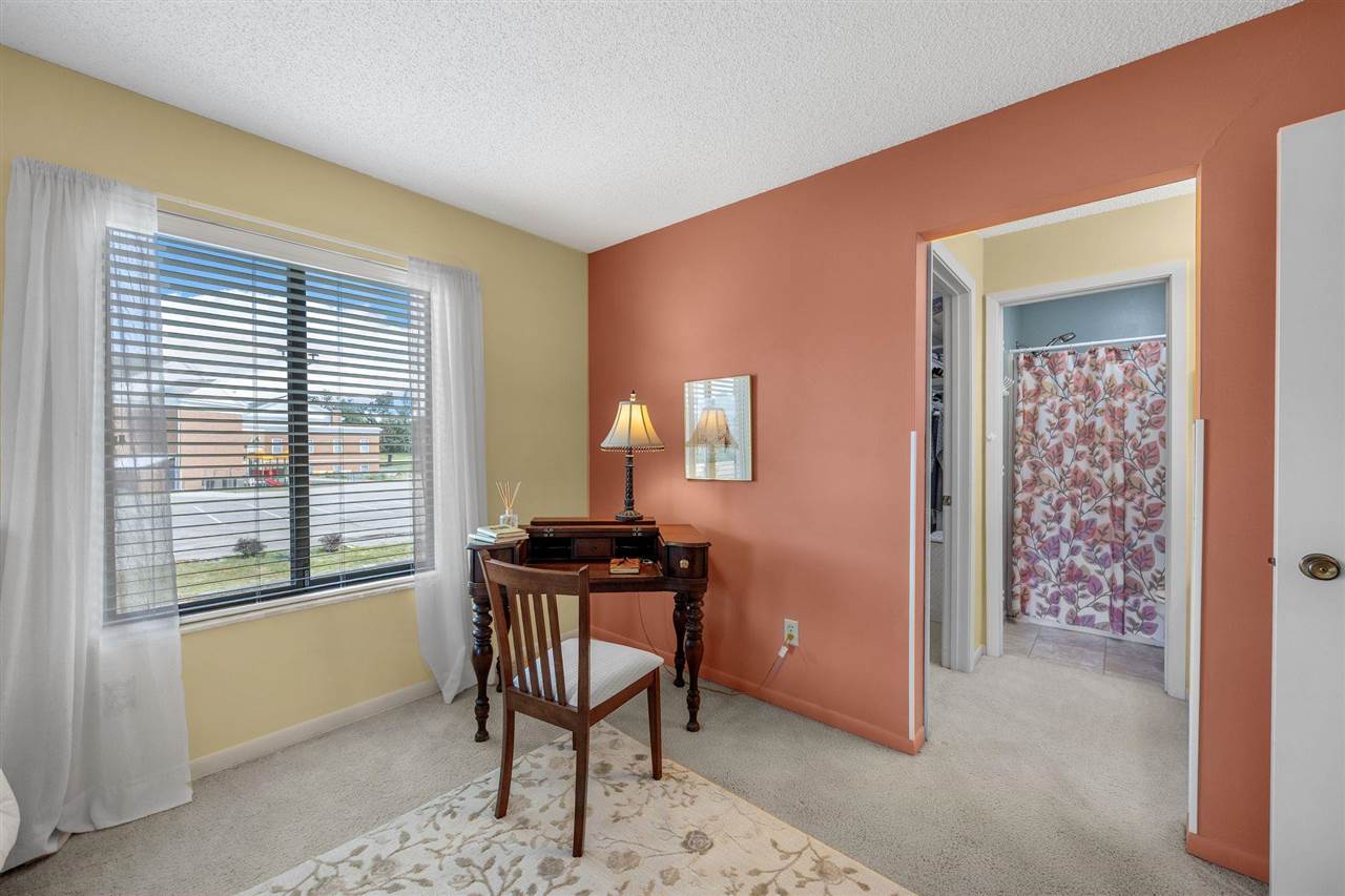 2135 1st Avenue SE Cedar Rapids IA 52403