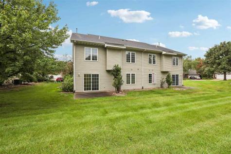 1506 Ranier Drive Iowa City IA 52246