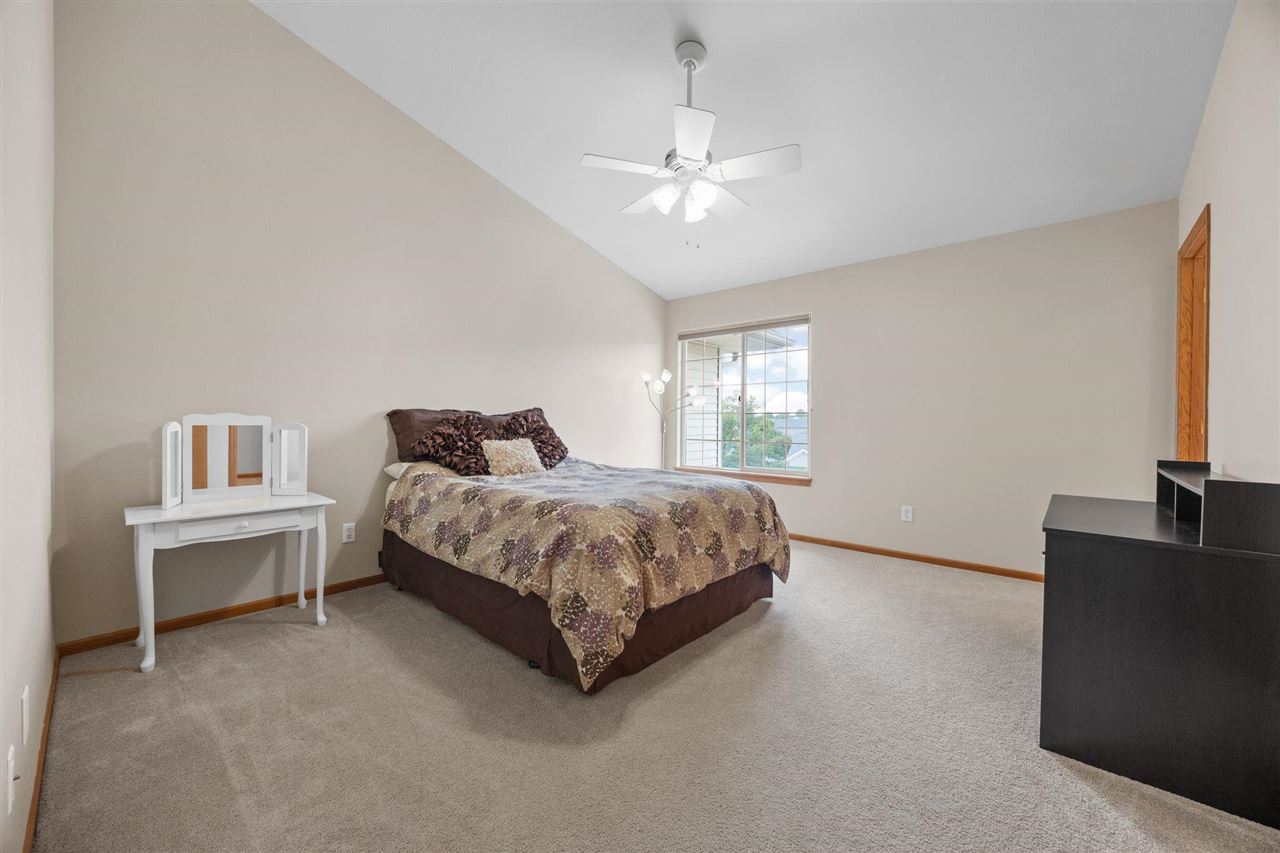 275 Camden Road Iowa City IA 52245
