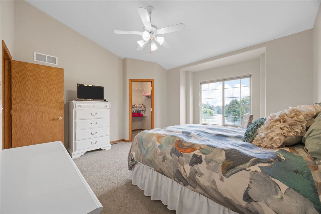 275 Camden Road Iowa City IA 52245