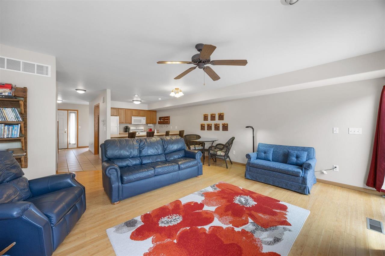 275 Camden Road Iowa City IA 52245