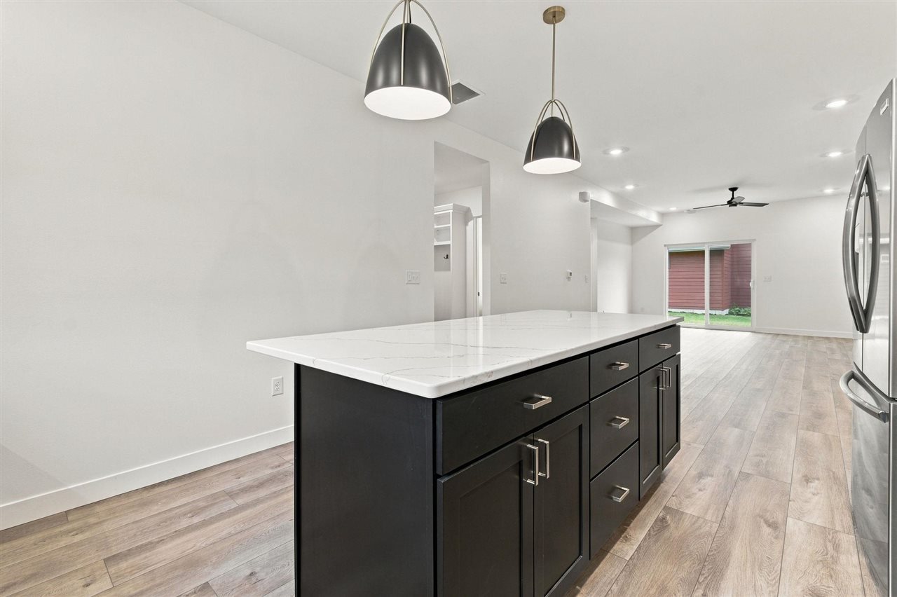 787 Charismatic Lane Iowa City IA 52240