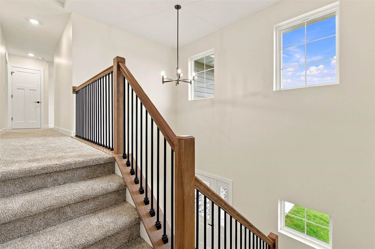 787 Charismatic Lane Iowa City IA 52240