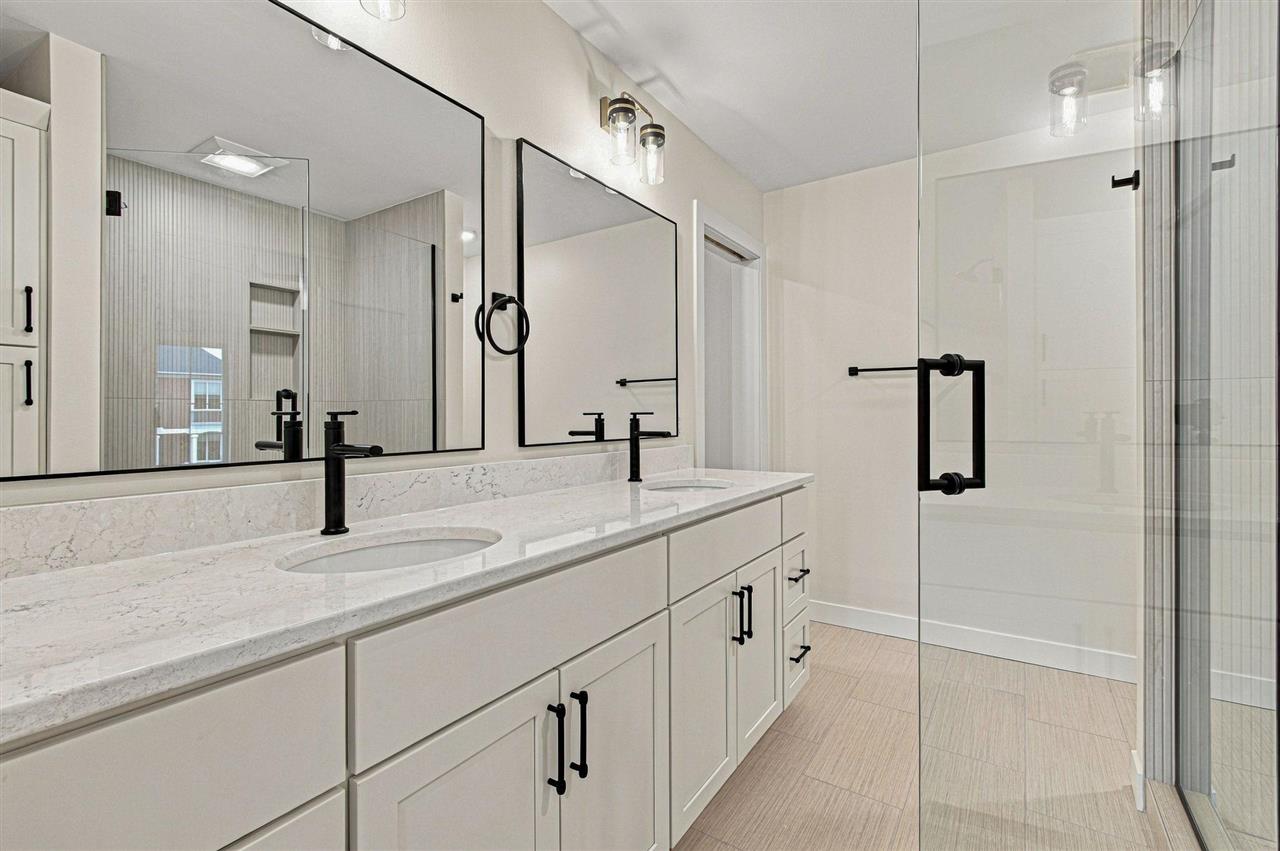 787 Charismatic Lane Iowa City IA 52240