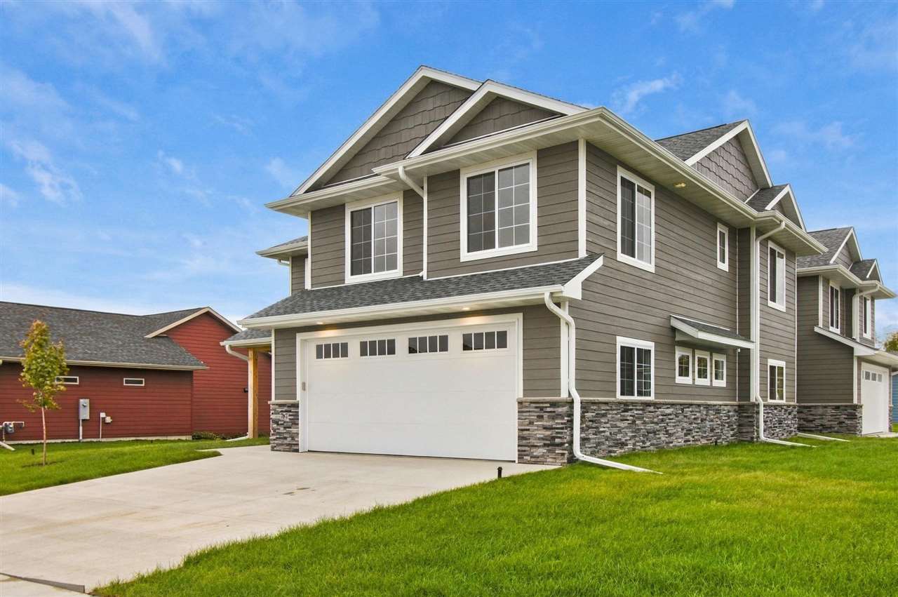 787 Charismatic Lane Iowa City IA 52240