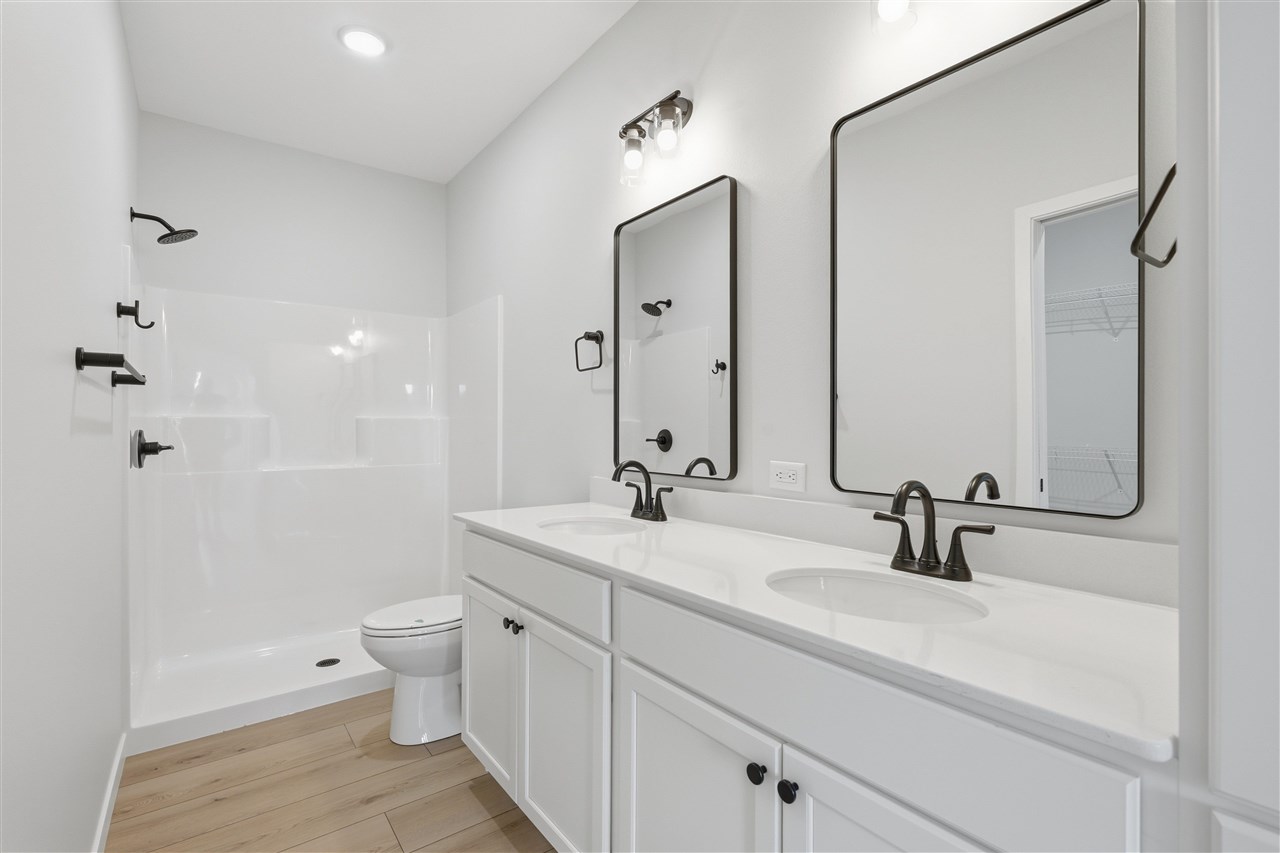 4428 Deer Creek Road Iowa City IA 52246